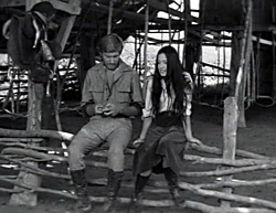 Кадр из фильма "Колония Ланфиер", 1969