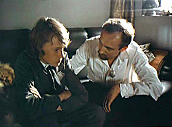 Кадр из фильма Золотая цепь по роману Александра Грина